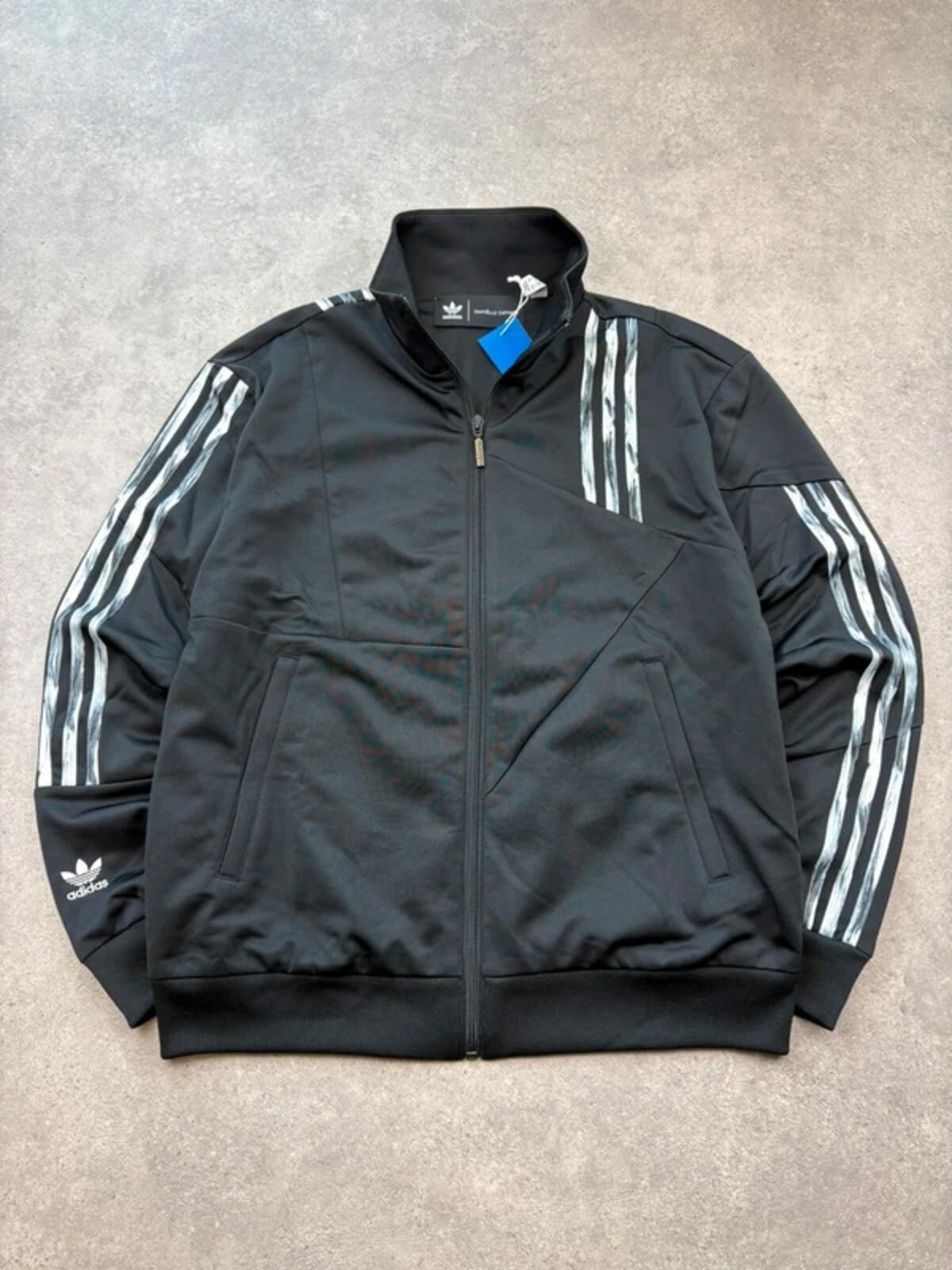 Adidas Zip Up Sweatshirt Women’s Medium Black Track Jacket Sports Activewear