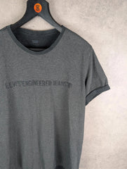 Levi's Engineered T-Shirt Mens Medium M Grey Short Sleeve