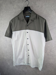 Camargue Shirt Mens M Medium Y2K Short Sleeve Green Skater