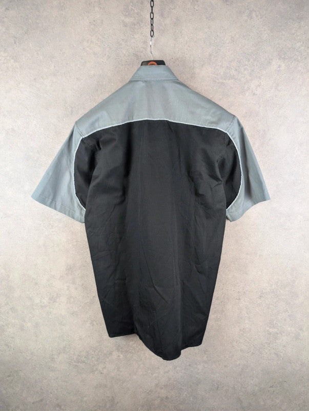 Team Wear Shirt Mens Medium M Grey Y2K Short Sleeve Work Wear