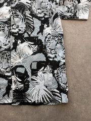Y2K Shirt Men’s Large Black Tiger Print Short Sleeve Button Up Graphic Festival