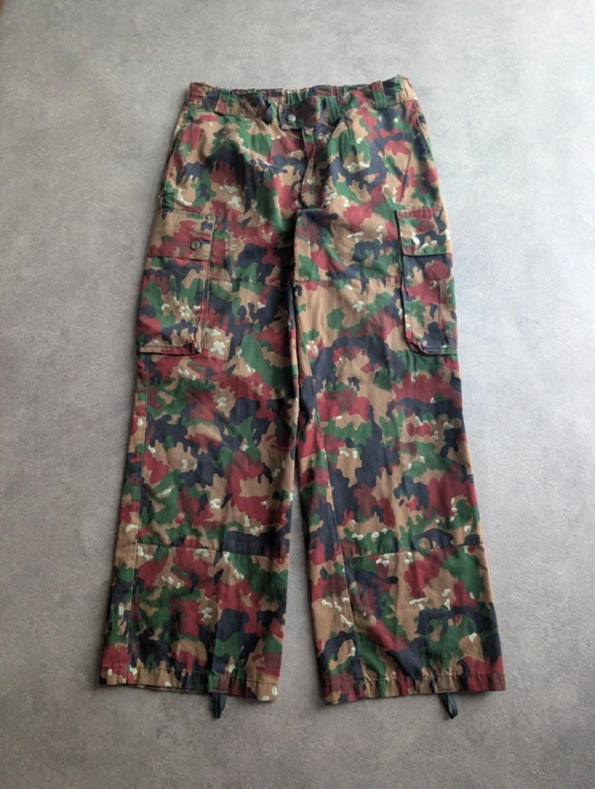 Vintage Swiss Army Military Cargo Trousers Men's W32 L32 Camouflage Combat