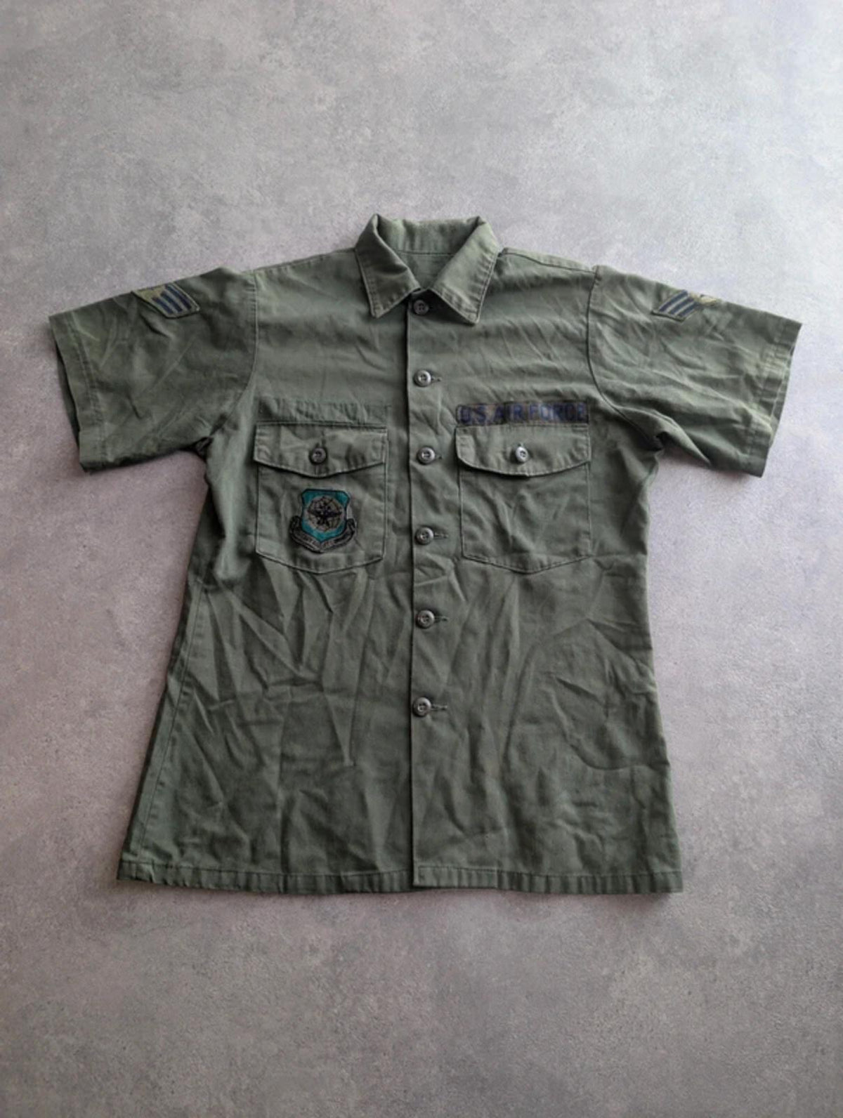 Vintage 1980s US Air Force Shirt Men’s Medium Green Military Utility