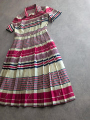 Vintage 1970s Pleated Dress Women’s Medium Pink Stripe Retro Midi