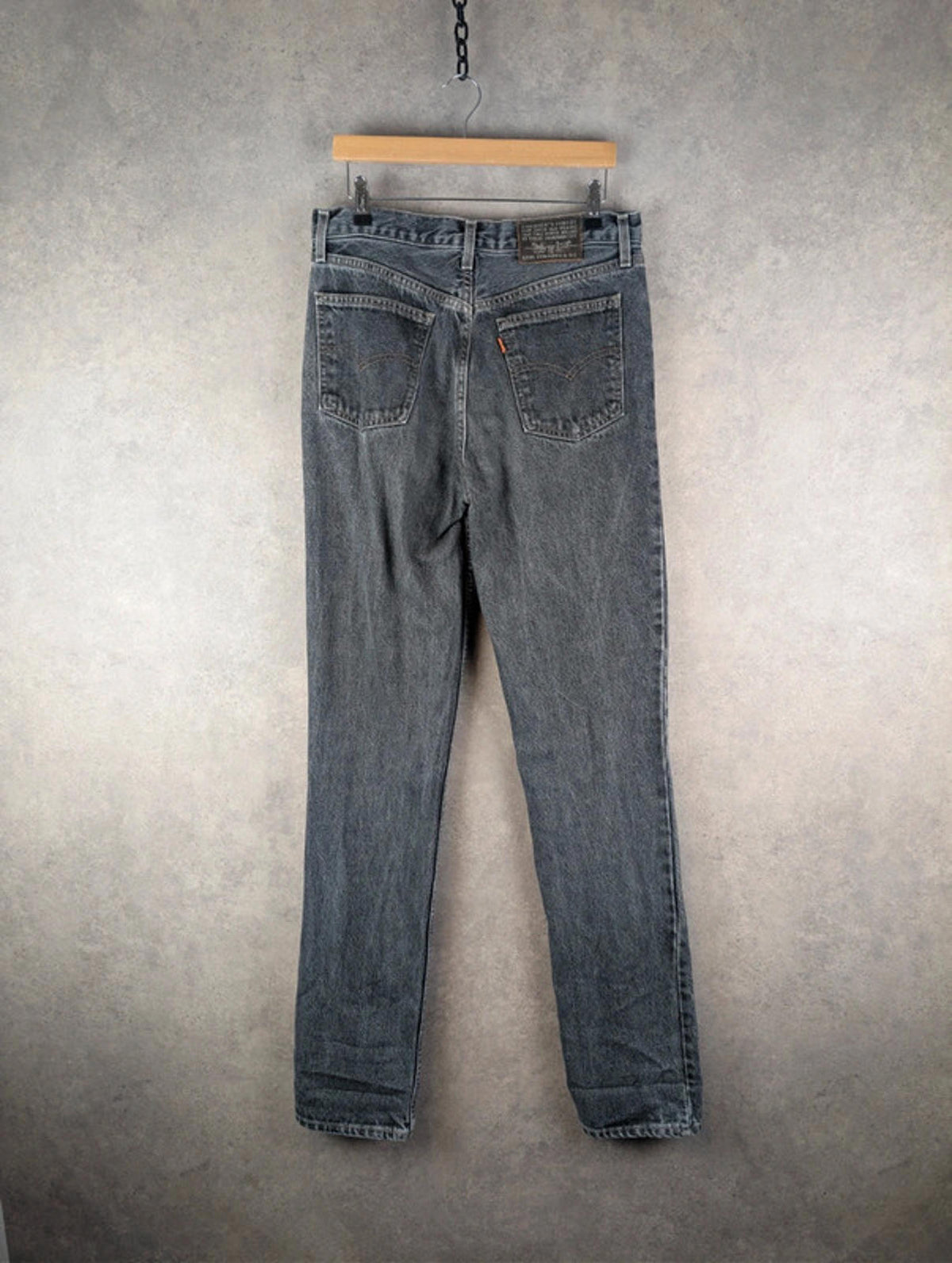 Levi's Jeans Womens W32 L35 Grey Vintage Orange Tag