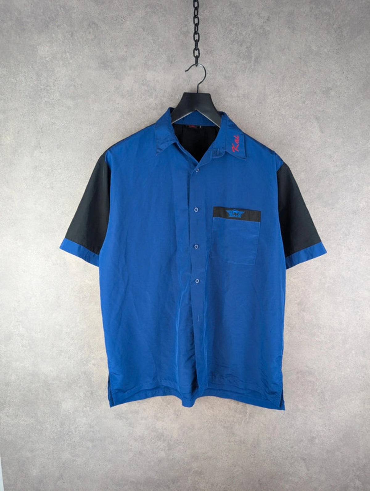 Bulls Dark Shirt Large Extra Large XL Blue Black Short Sleeve Embroidered