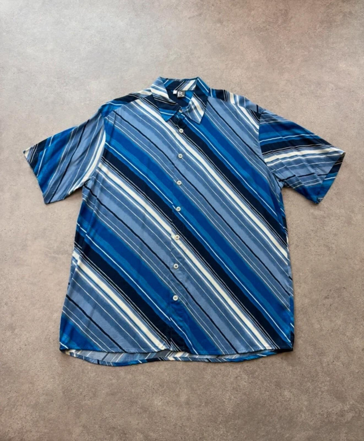 Vintage 1990s Shirt Men’s Large Blue Retro Striped Short Sleeve Button Up